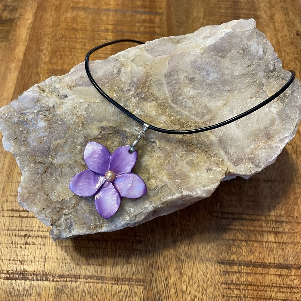 Lia Sophia purple flower necklace